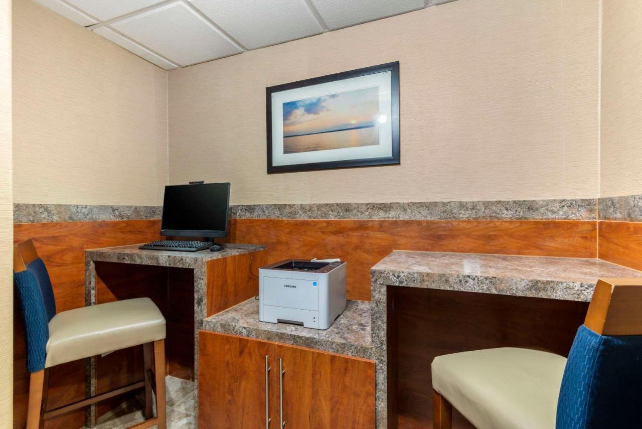 Comfort Suites At Kennesaw State University Екстериор снимка