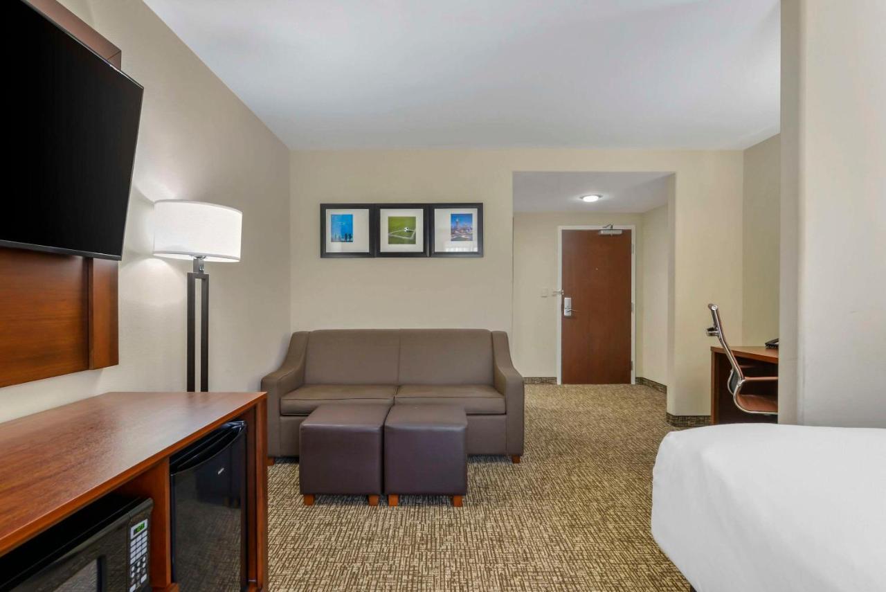 Comfort Suites At Kennesaw State University Екстериор снимка