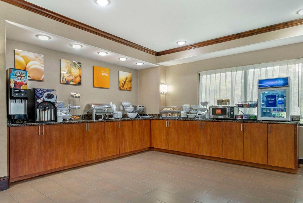 Comfort Suites At Kennesaw State University Екстериор снимка