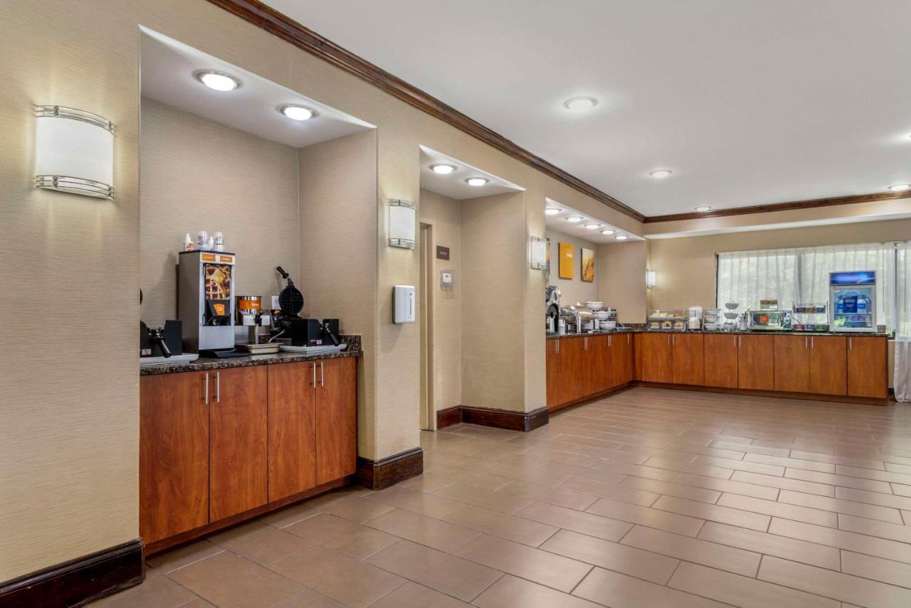 Comfort Suites At Kennesaw State University Екстериор снимка