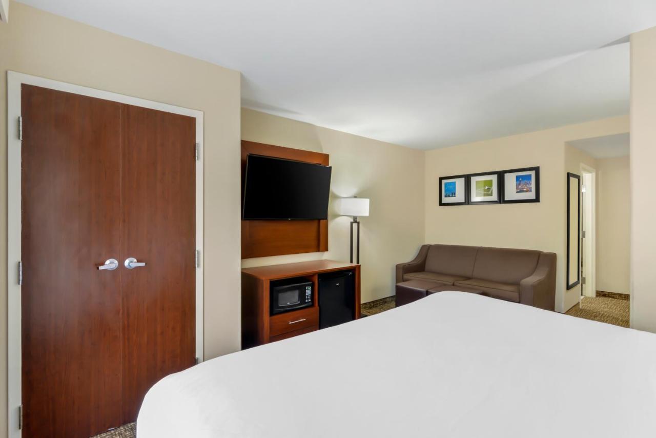 Comfort Suites At Kennesaw State University Екстериор снимка