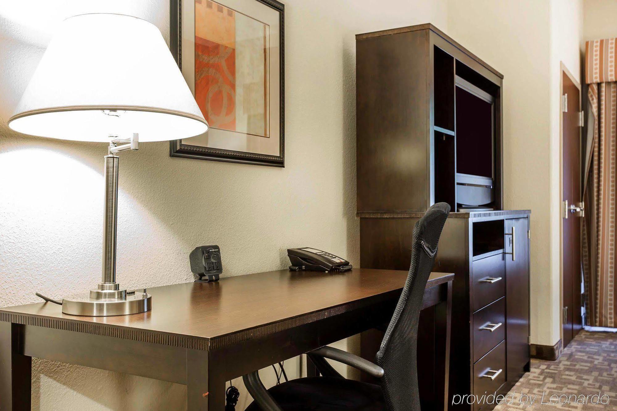 Comfort Suites At Kennesaw State University Екстериор снимка