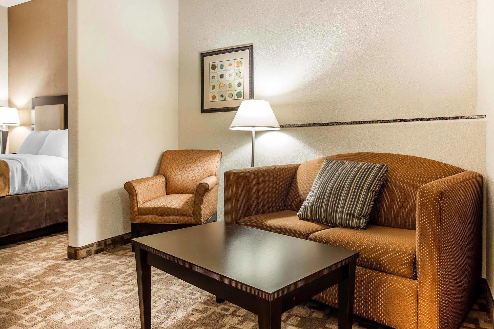 Comfort Suites At Kennesaw State University Екстериор снимка