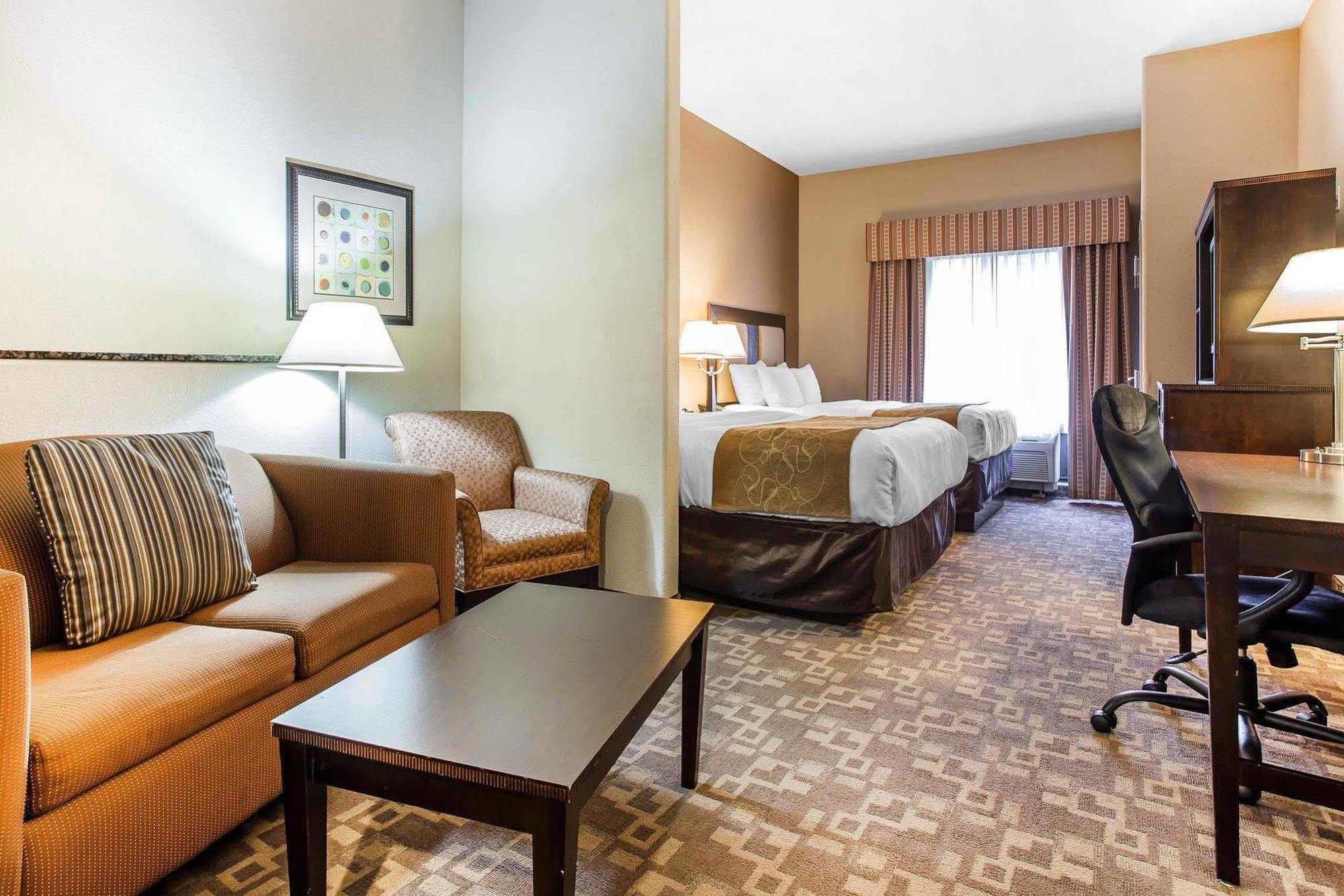 Comfort Suites At Kennesaw State University Екстериор снимка