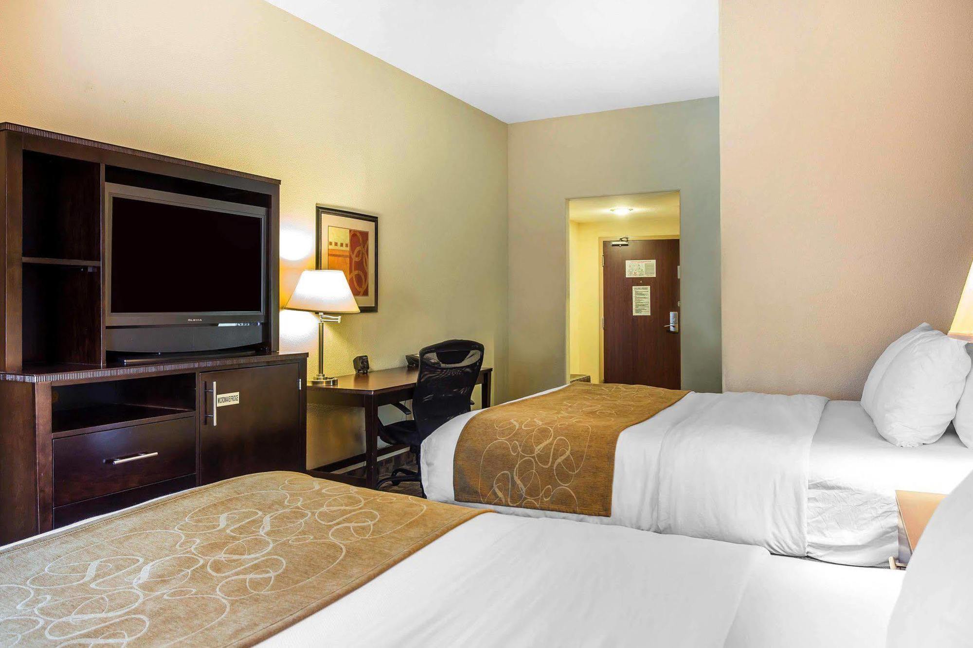 Comfort Suites At Kennesaw State University Екстериор снимка